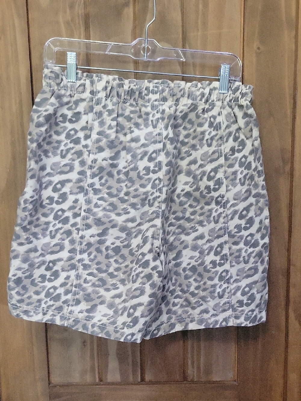 Aerie Womens Leopard-Print Drawstring Shorts - Picture 4 of 6